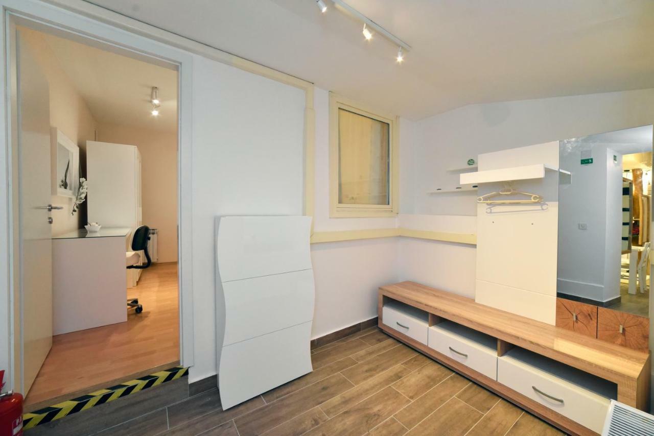 Ban Jelacic Apartment ザグレブ エクステリア 写真